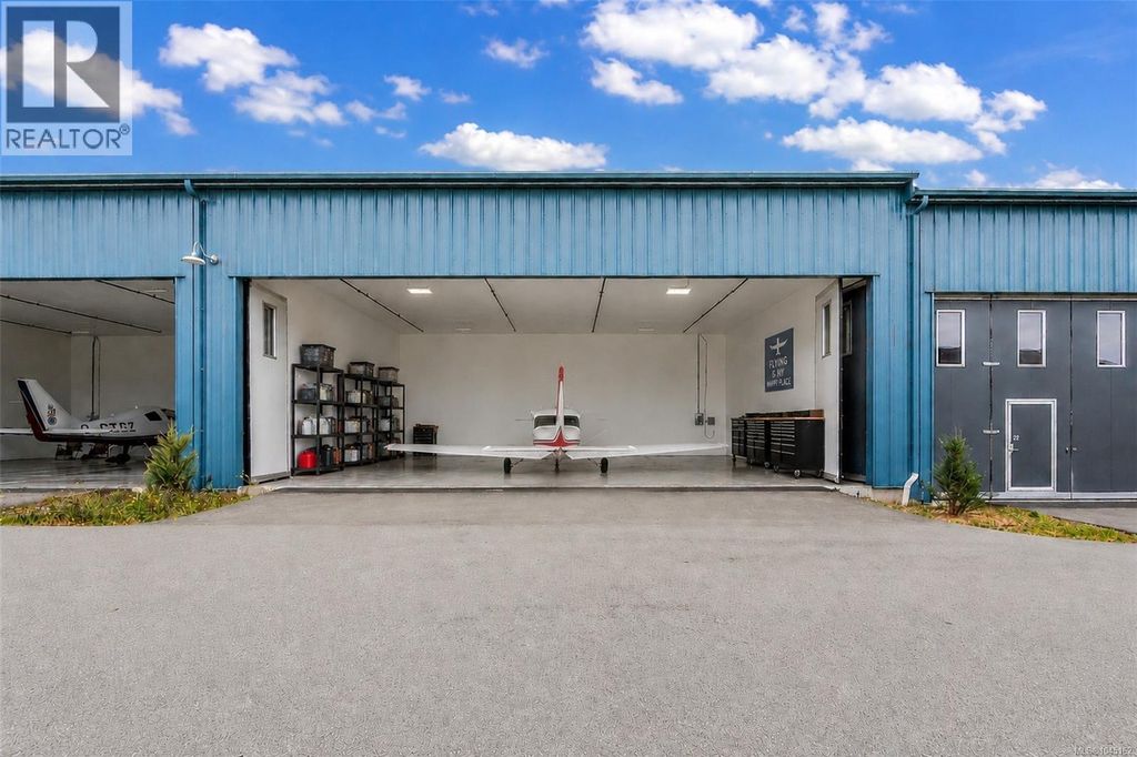 21 1663 Mills Rd, North Saanich