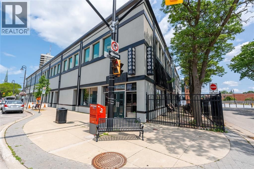 196 Christina Street North, Sarnia
