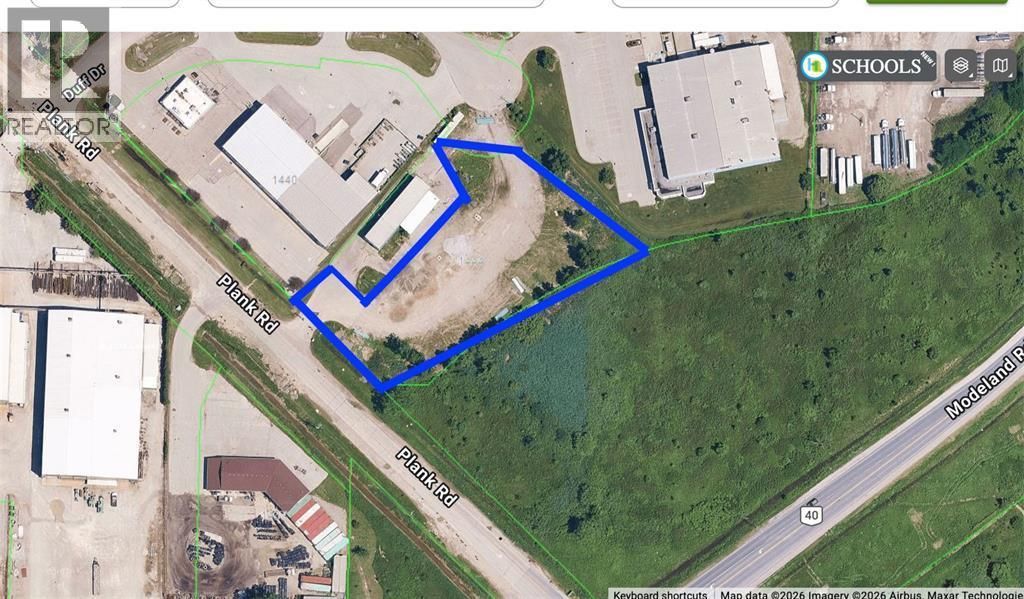 1444 Plank Road, Sarnia