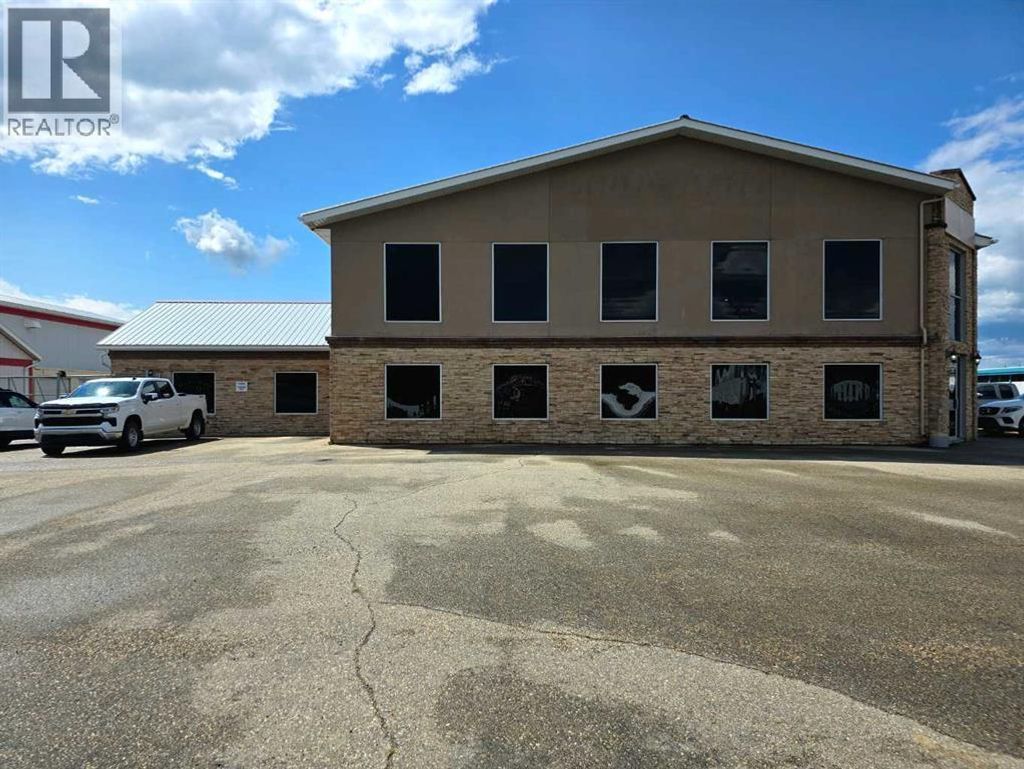 5012 Caxton Street, Whitecourt