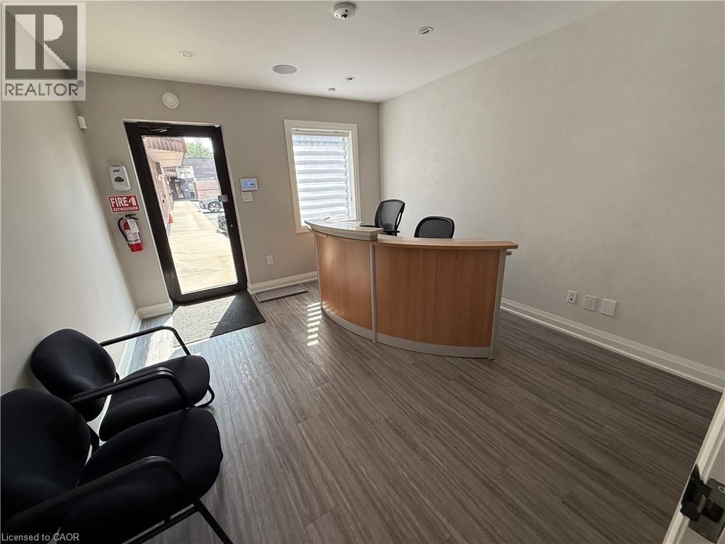 4180 Morris Drive Unit# 11, Burlington