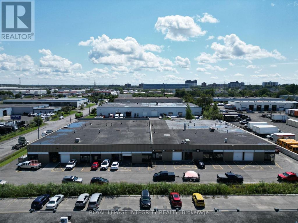 1580 Liverpool Court, Ottawa