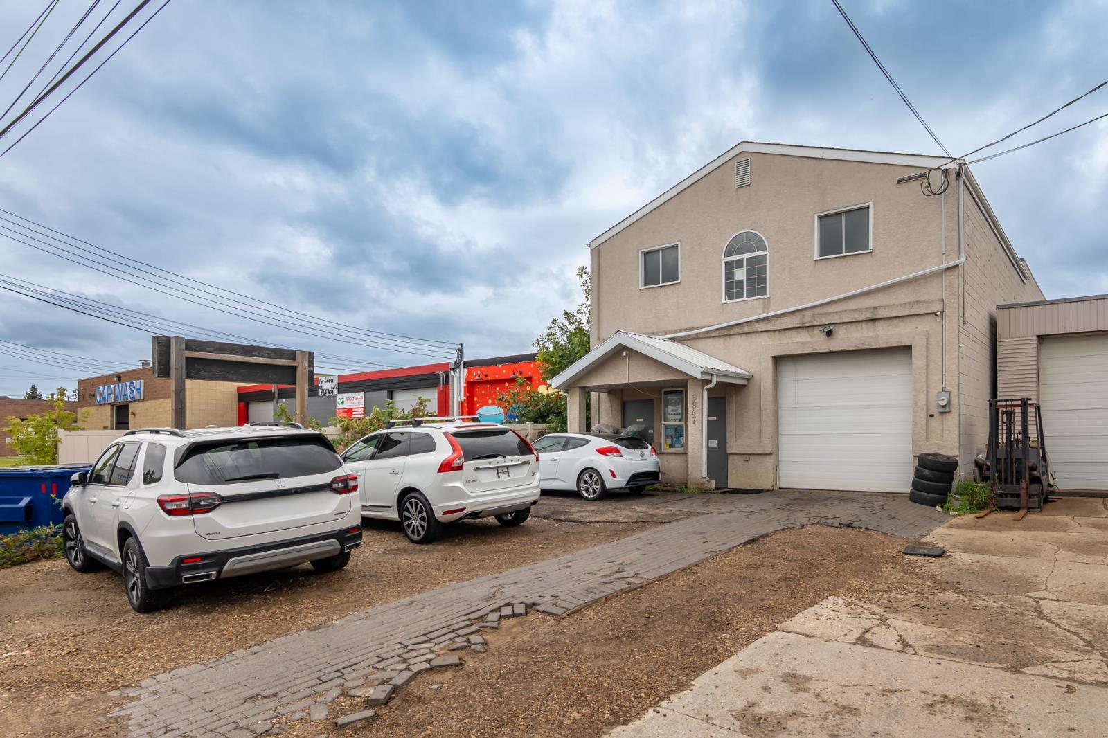 9947 69 Avenue, Edmonton, Ab T6e 0t1, Canada, Edmonton