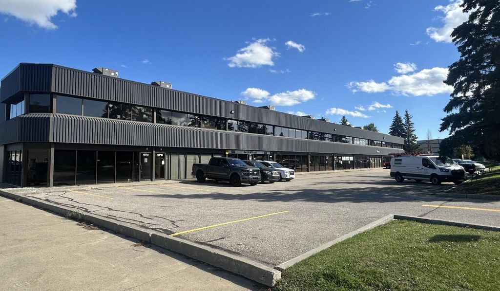 10713/15/17, 10713 - 181 Street, Edmonton