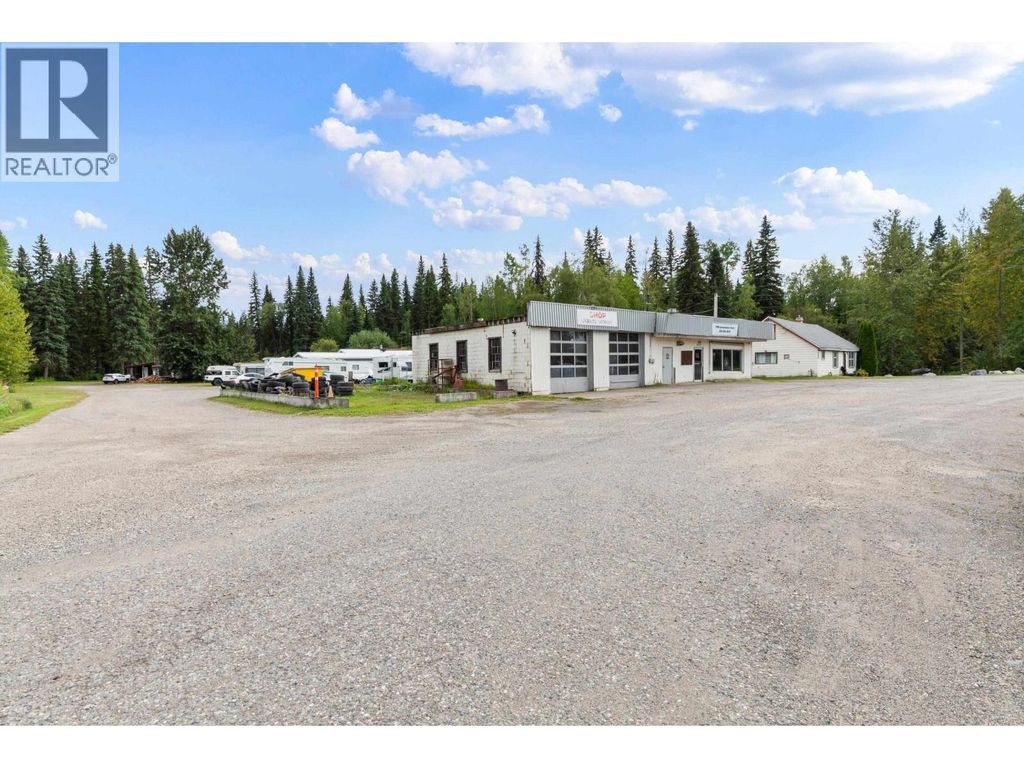 9922 Hart Highway, Prince George