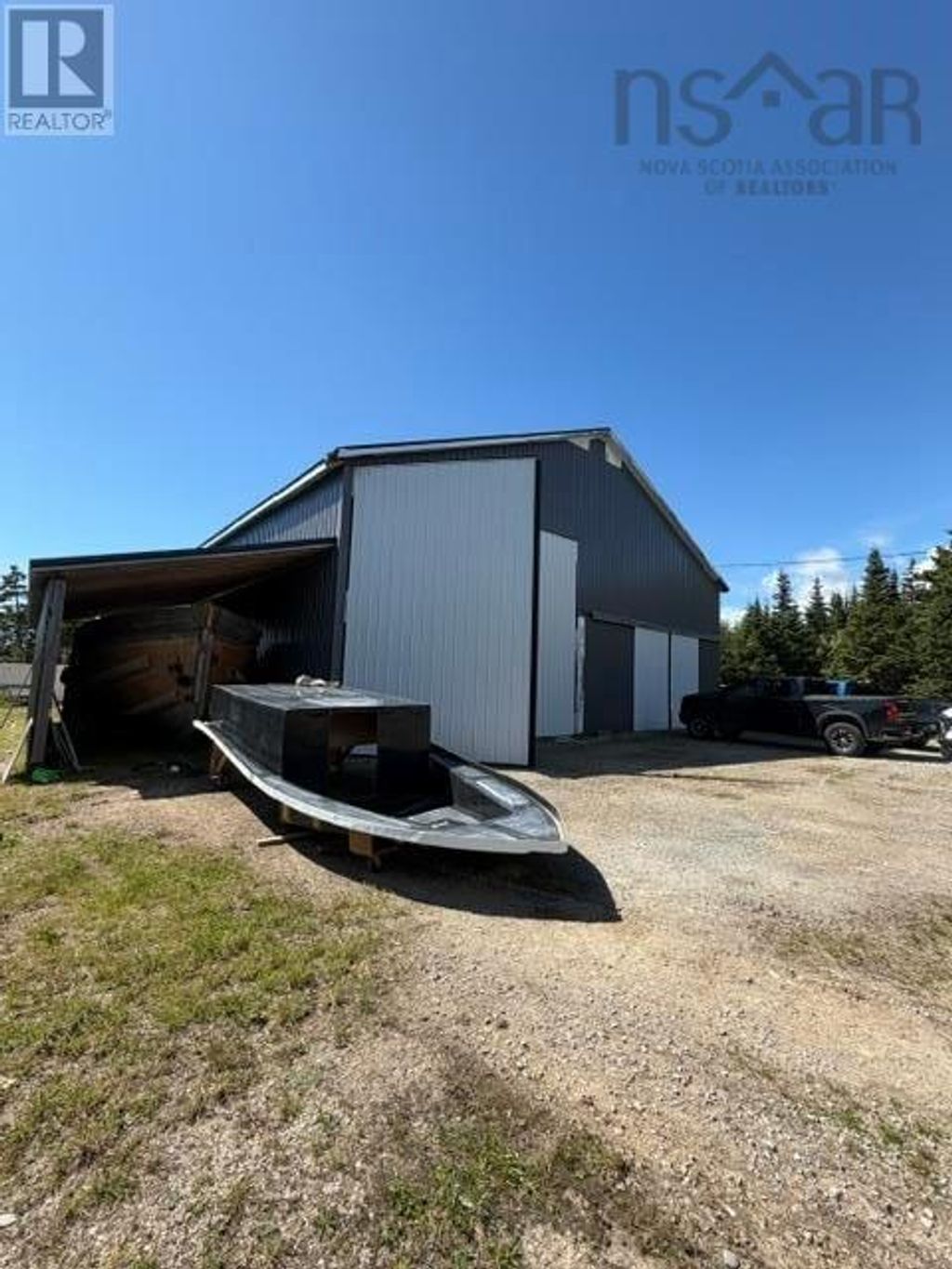 563 Bear Point Road, Bear Point
