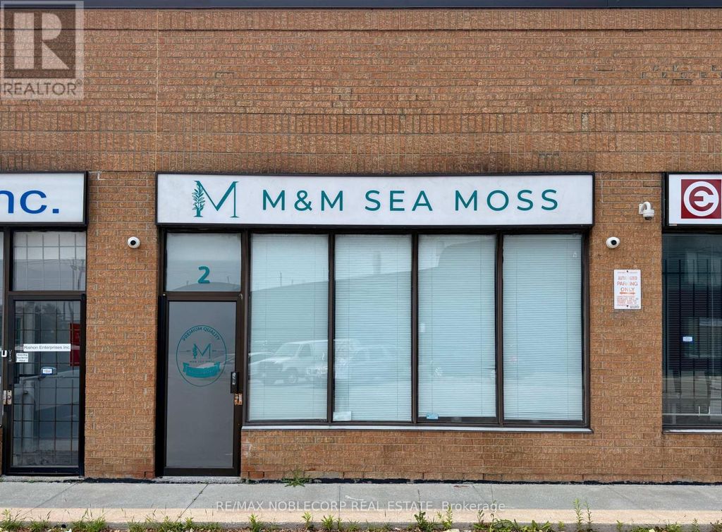 2 - 44 Goodmark Place, Toronto (west Humber-Clairville)
