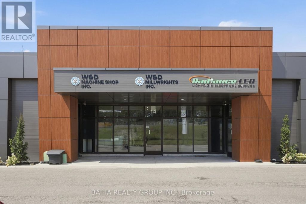 13 - 14 - 35 Stoffel Drive, Toronto (west Humber-Clairville)