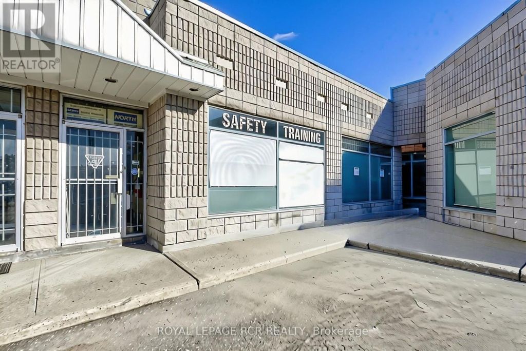 10 - 2 Marconi Court, Caledon (bolton West)
