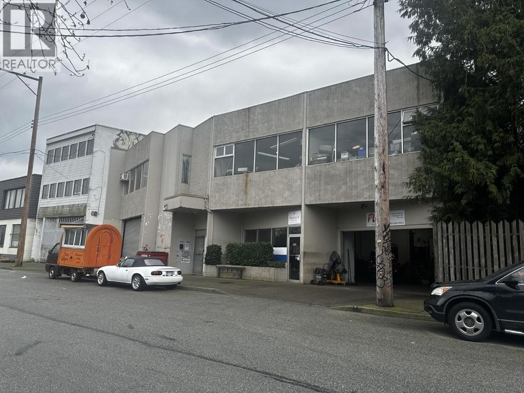 1834 Triumph Street, Vancouver