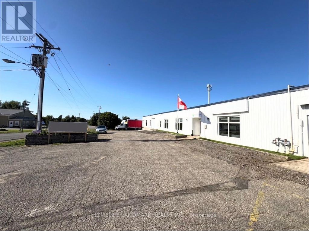 115 Centennial Road, Shelburne