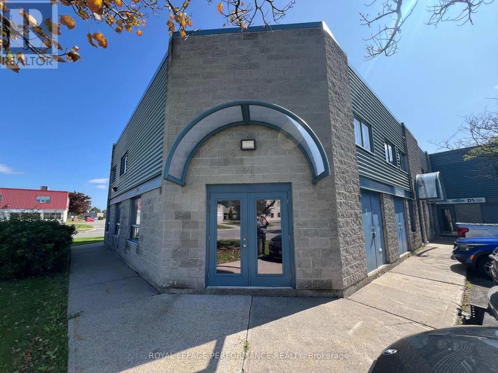 1 - 1010 Polytek Street, Ottawa