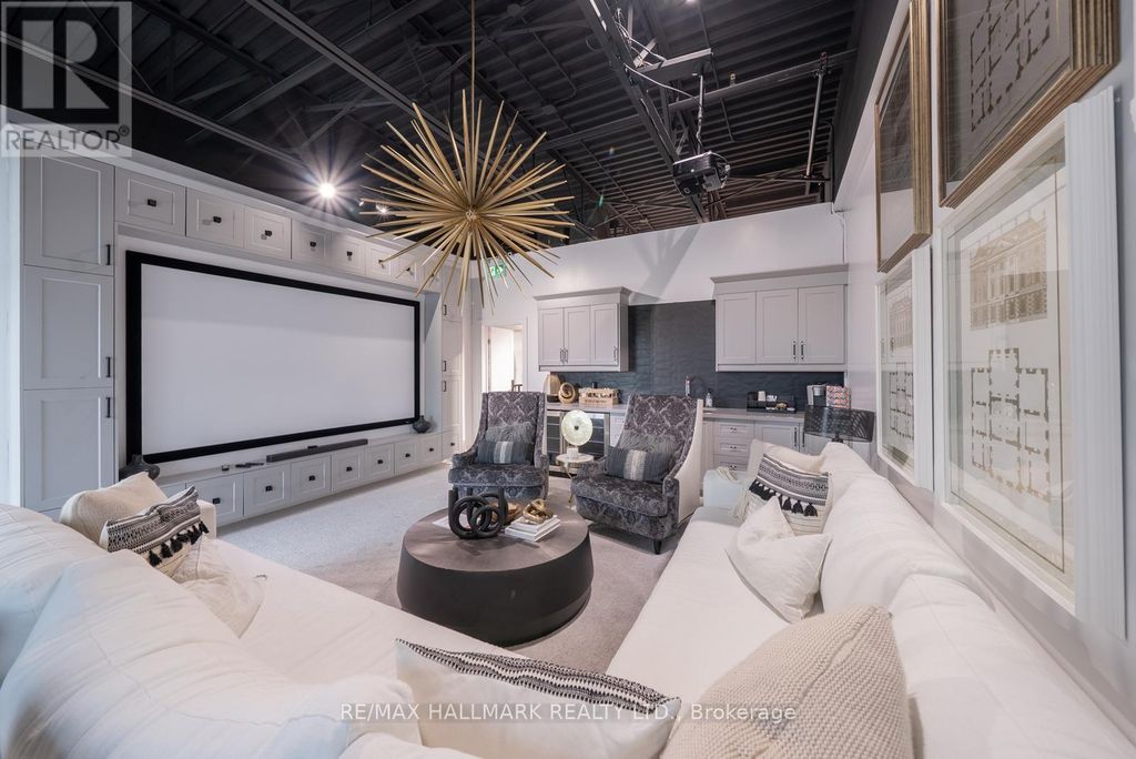 A117 - 200 Mostar Street, Whitchurch-Stouffville (stouffville)