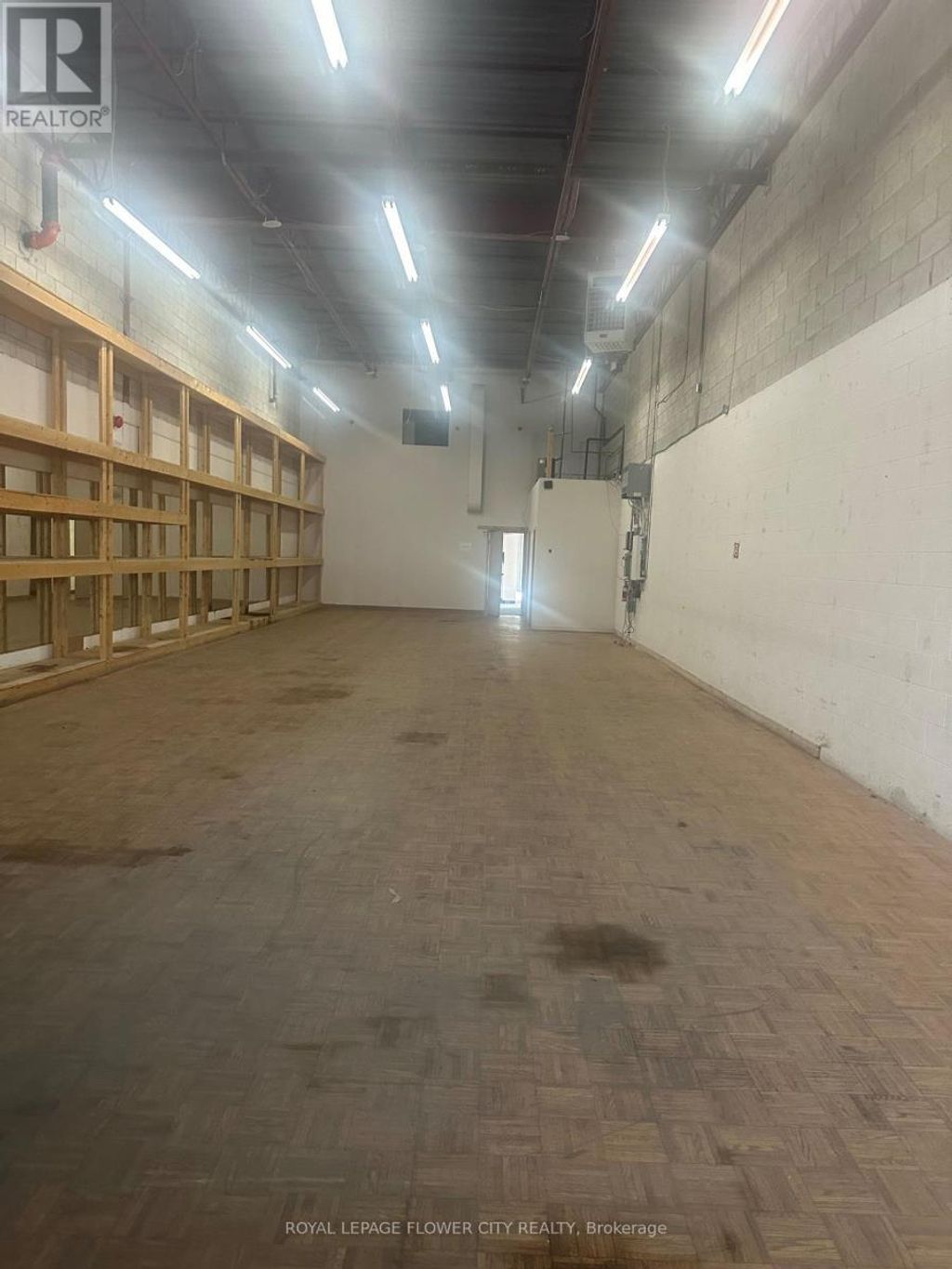 G09 - 2750 14th Avenue, Markham (milliken Mills West)