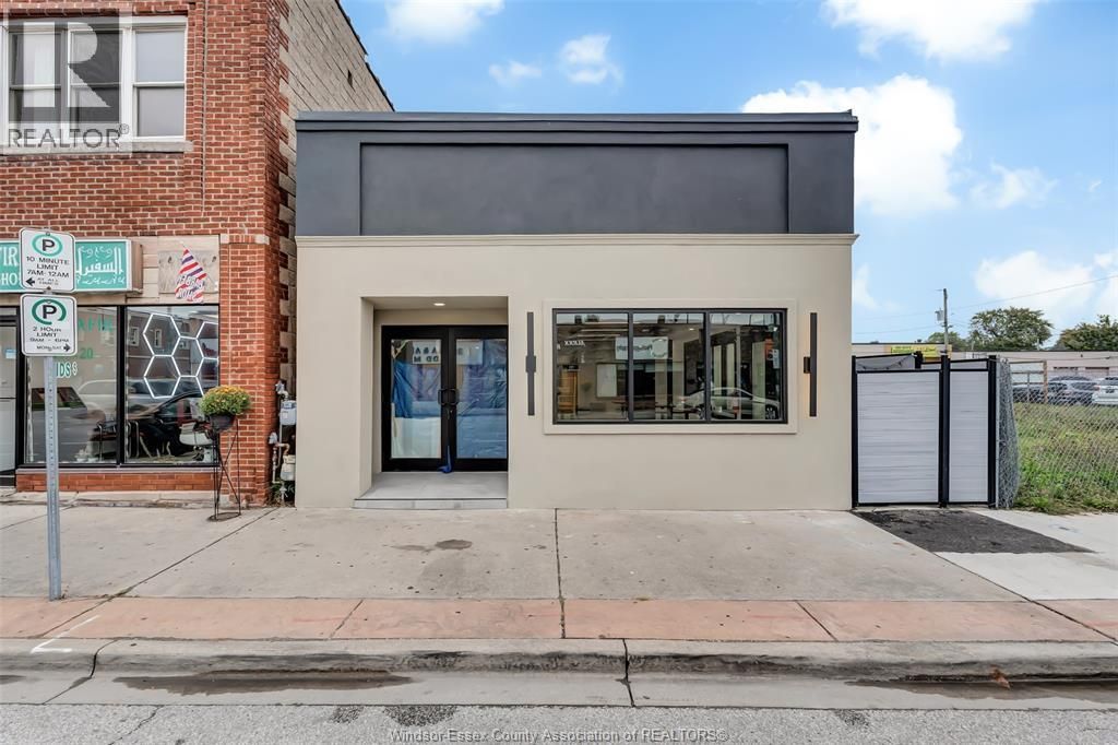 714 Wyandotte Street East, Windsor