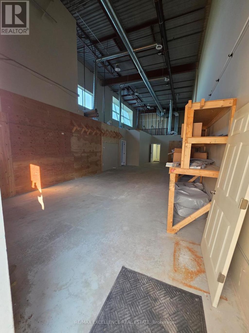P (garage W/office) - 576 Bryne Drive, Barrie (400 West)