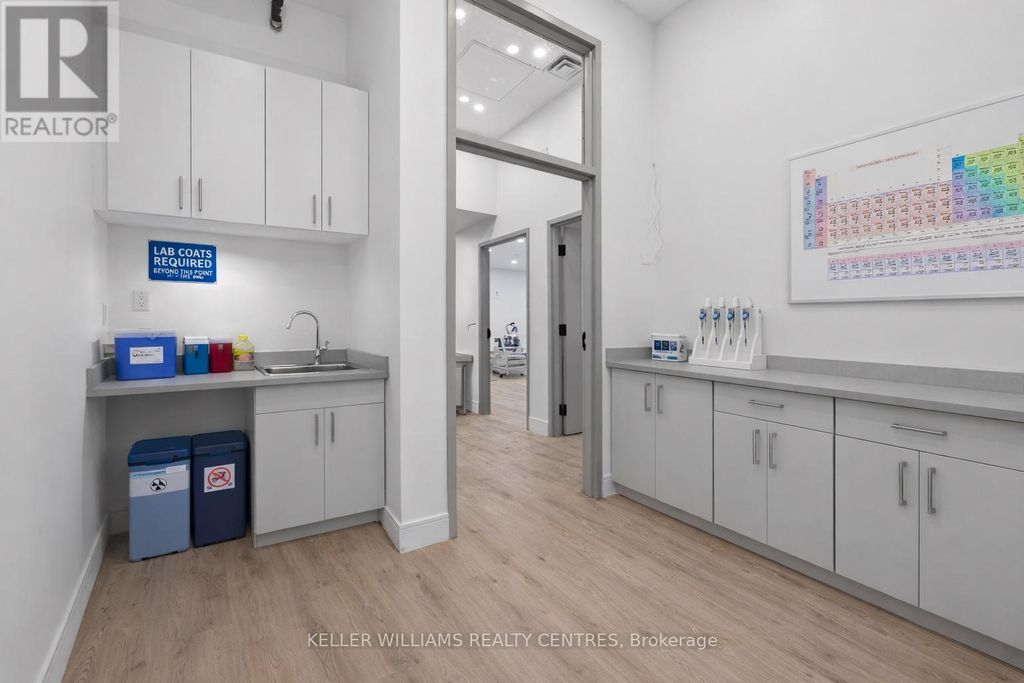 6 - 570 Hood Road, Markham (milliken Mills West)