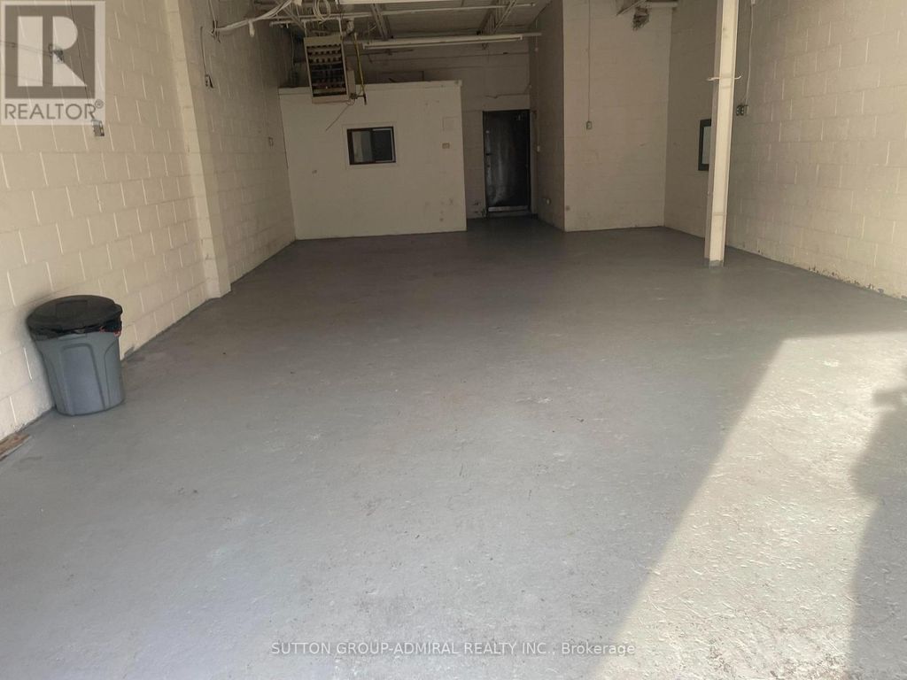 2 - 212 Pellatt Avenue, Toronto (humberlea-Pelmo Park)