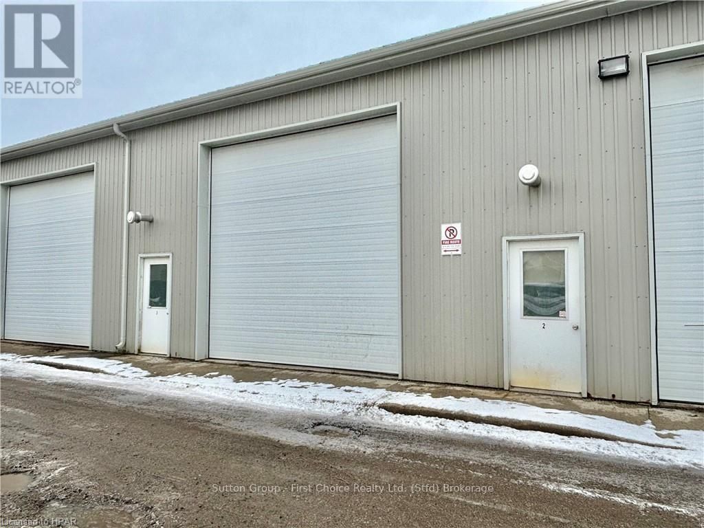 2 - 353 Home Street, Stratford