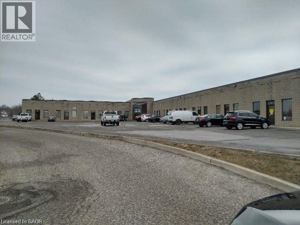 100 Lancing Drive Unit# 10, Hamilton
