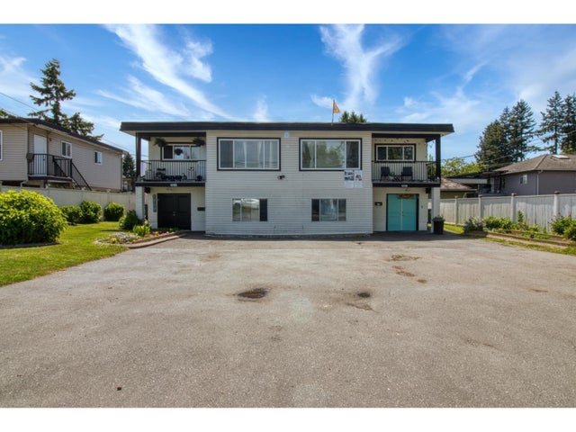 12130-12132 98 Avenue, Surrey