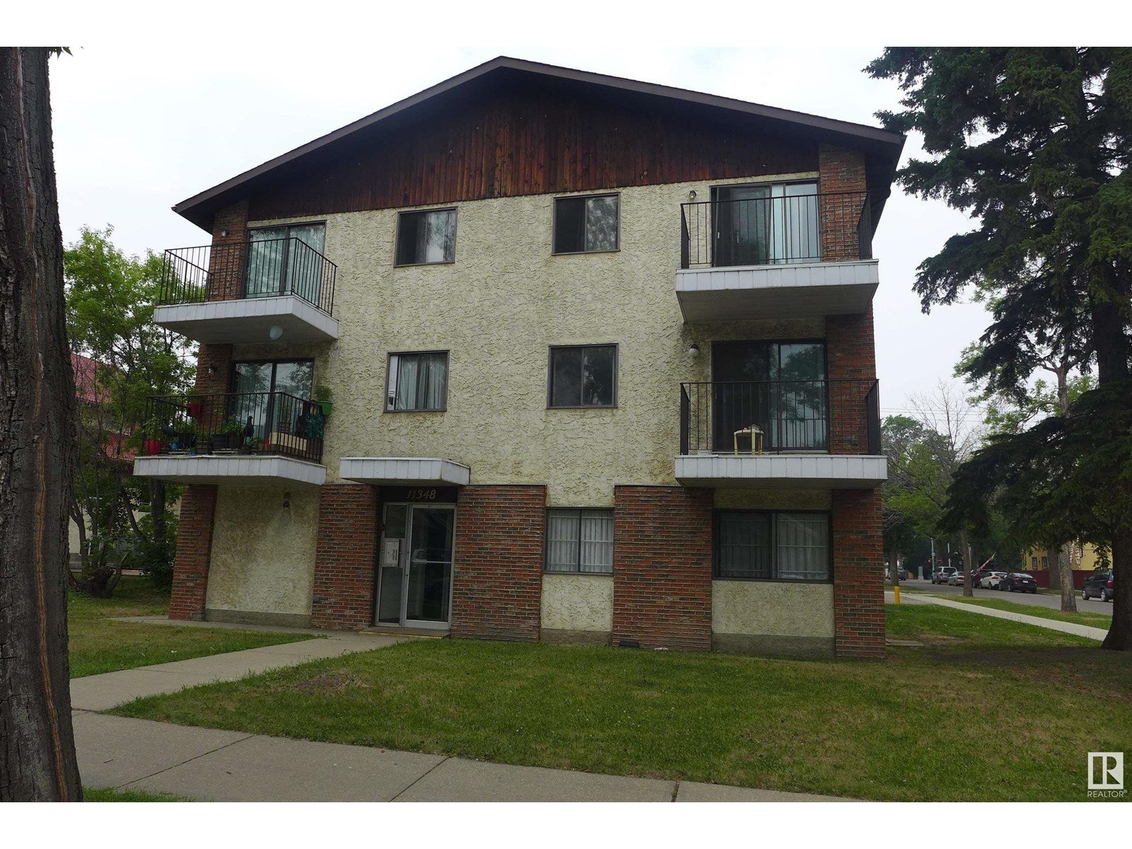 11348 97 St Nw, Edmonton