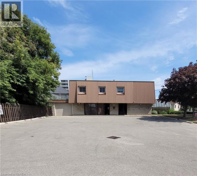 325 Fairview Drive, Brantford