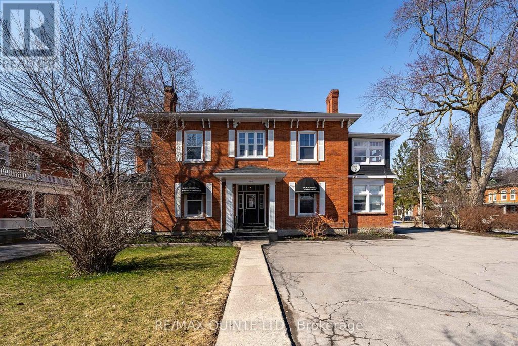 156 Bridge Street E, Belleville (belleville Ward)