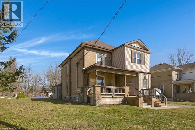 17 Shaw Avenue W, Cambridge