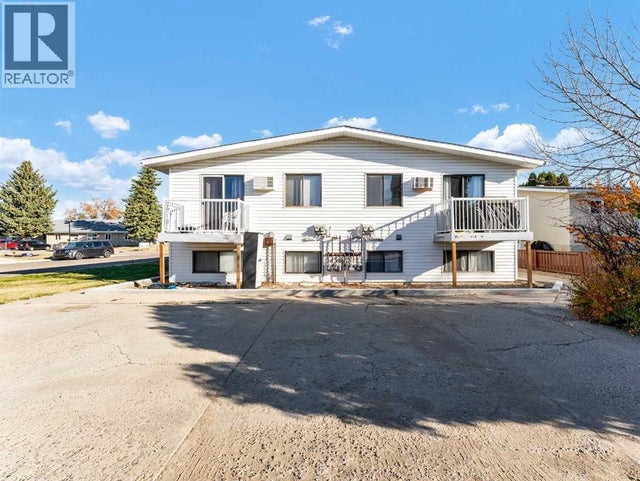 39 Cairns Way Se, Medicine Hat