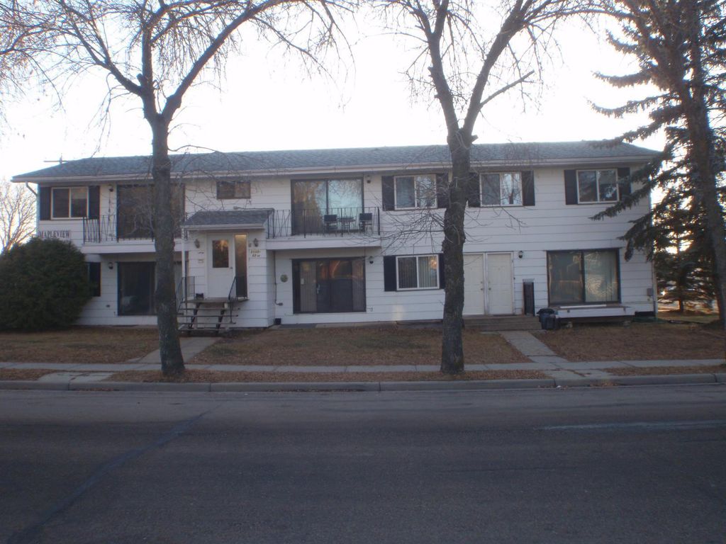 5135 52 Avenue, Barrhead