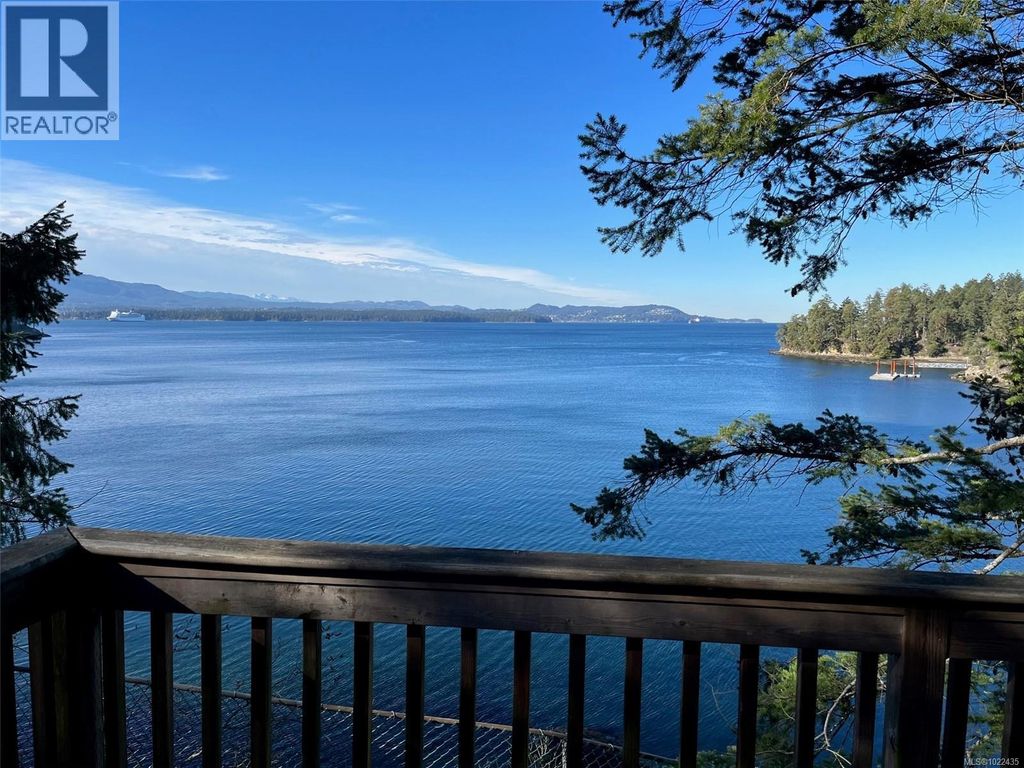 324 Easthom Rd, Gabriola Island