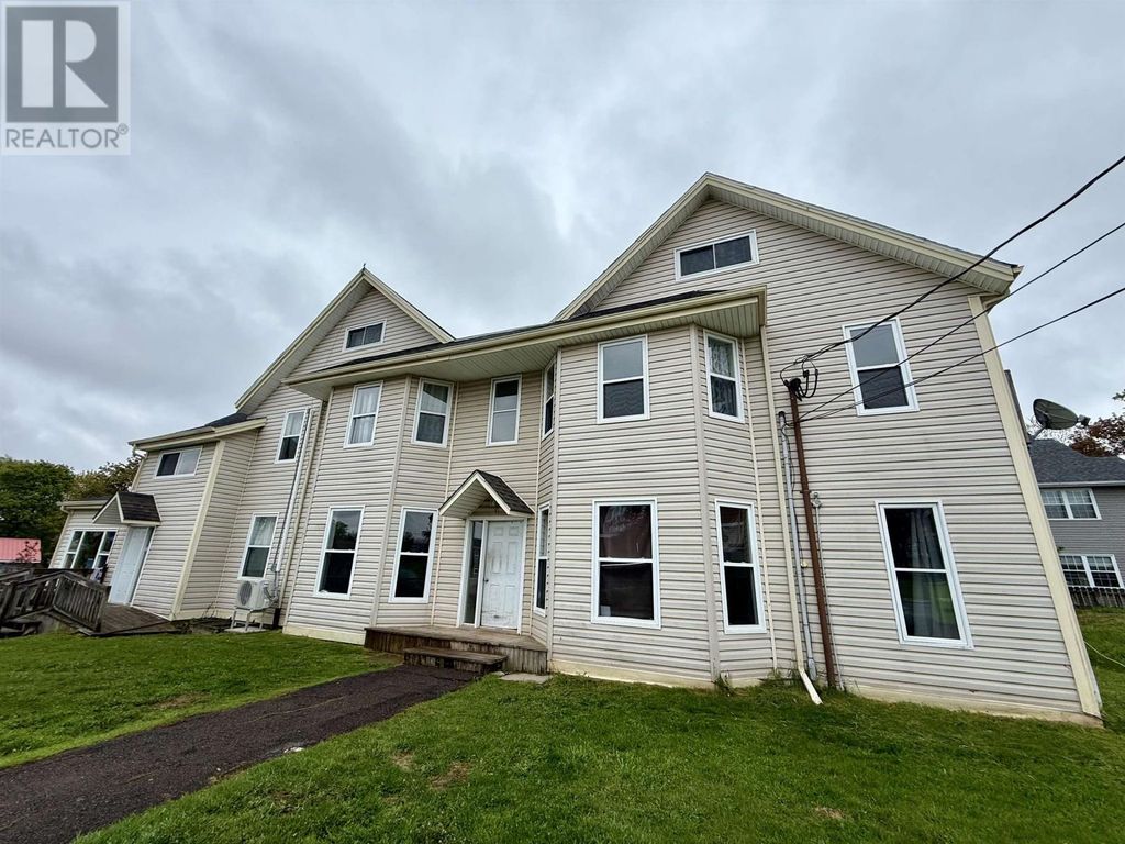 6 Pond Street, Charlottetown