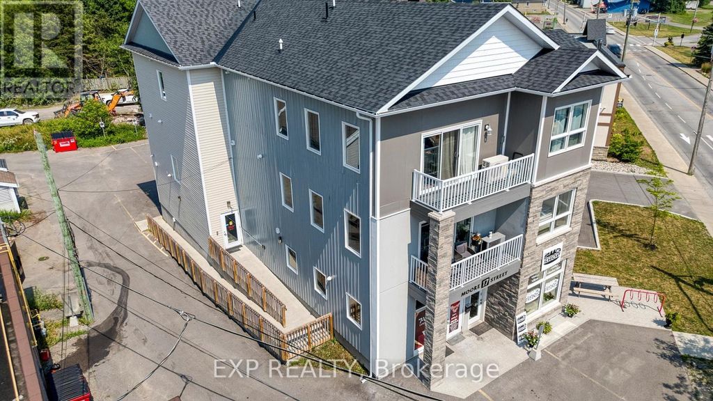 17 Moore Street, Carleton Place