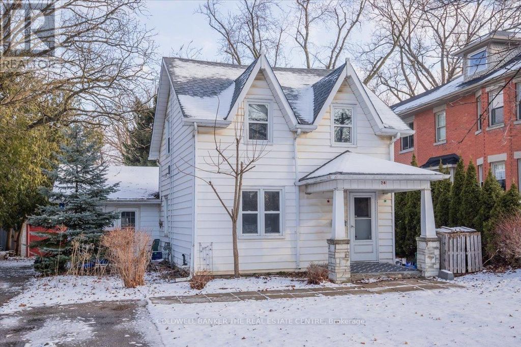 24 Maple Street, Aurora (aurora Village)
