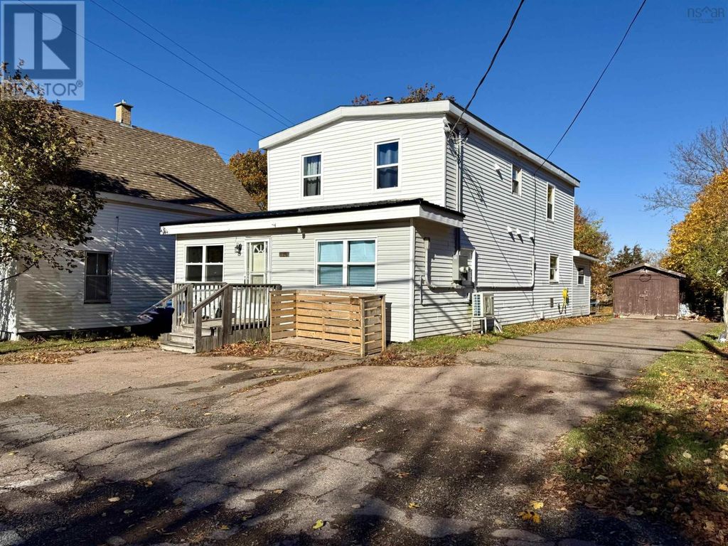 128 Main Street, Springhill