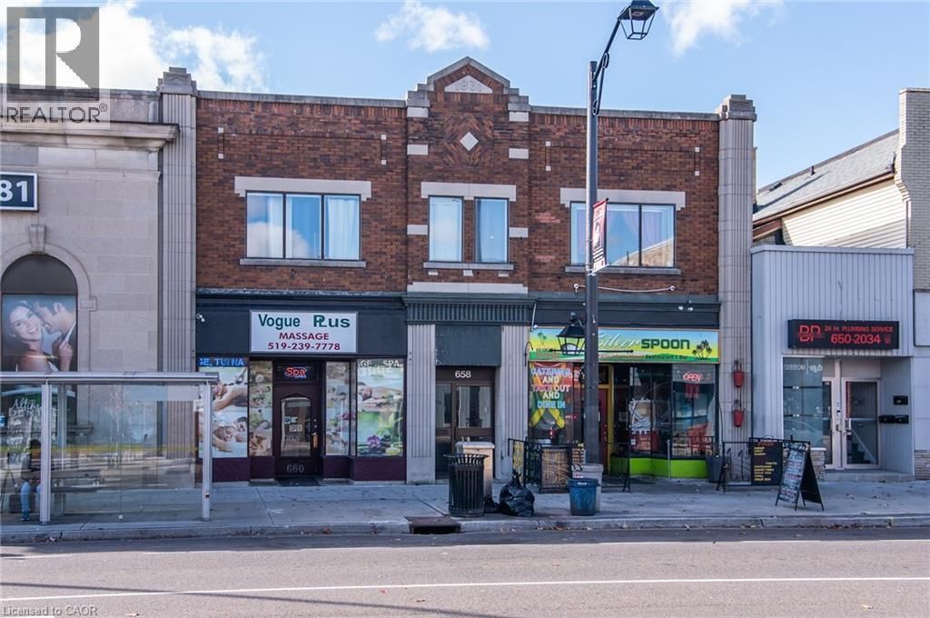 660 King Street E, Cambridge