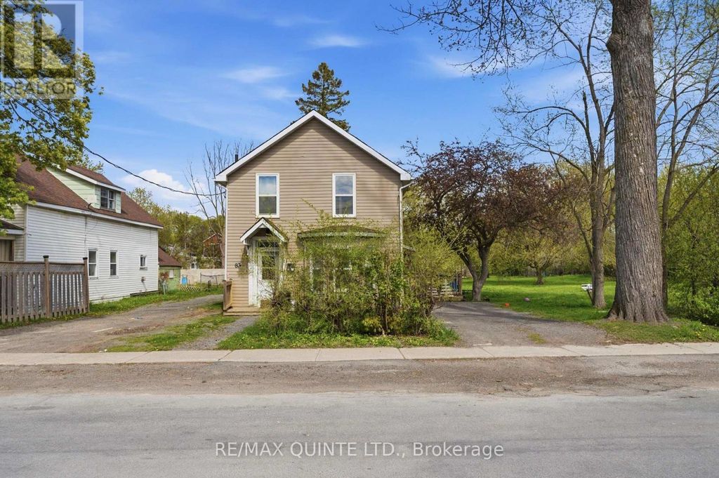 83 Grier Street, Belleville (belleville Ward)