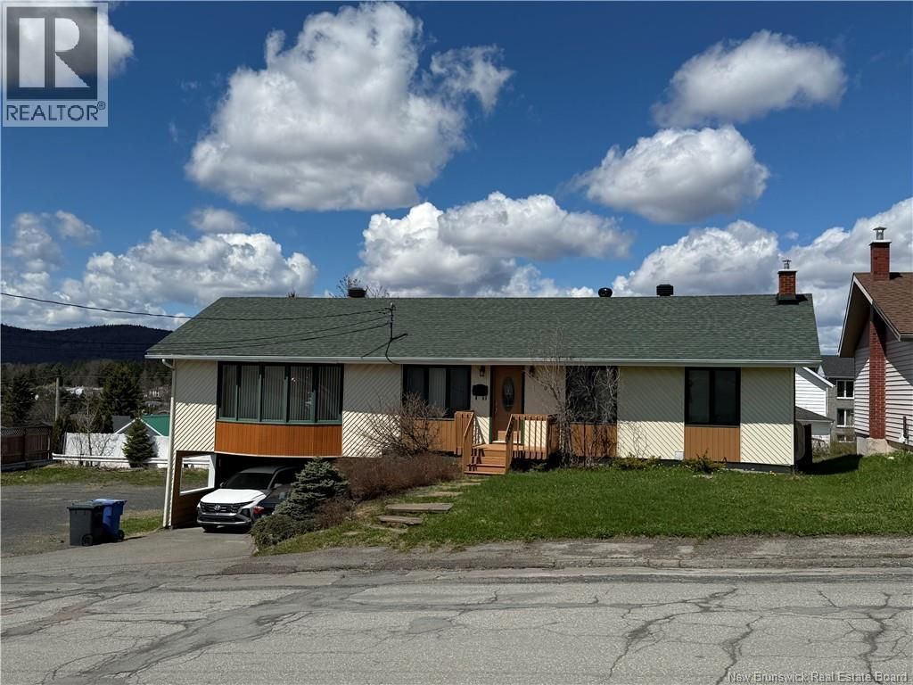 120 44 Avenue, Edmundston