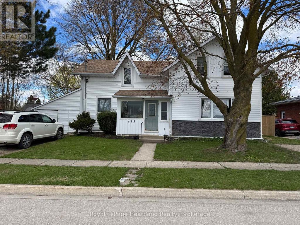 635 Yonge Street, Minto