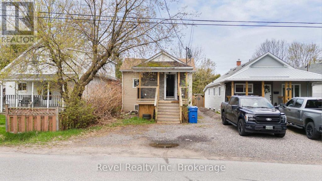 155 Duke Street W, North Bay (central)