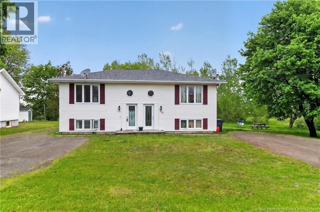 194-196 Acadie Street, Bouctouche