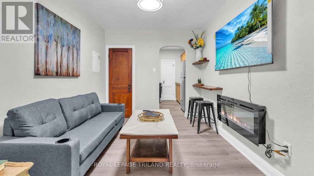 1 - 111 Dundas Street, London East (east K)