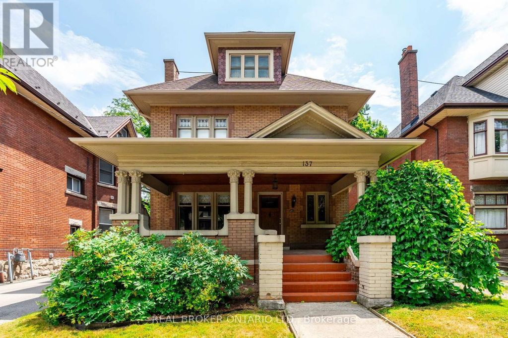 137 Sherman Avenue S, Hamilton (blakeley)