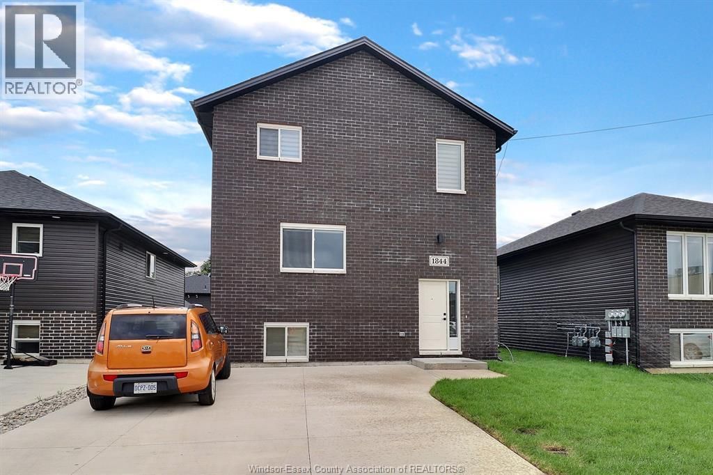 1844 Meighen Road, Windsor