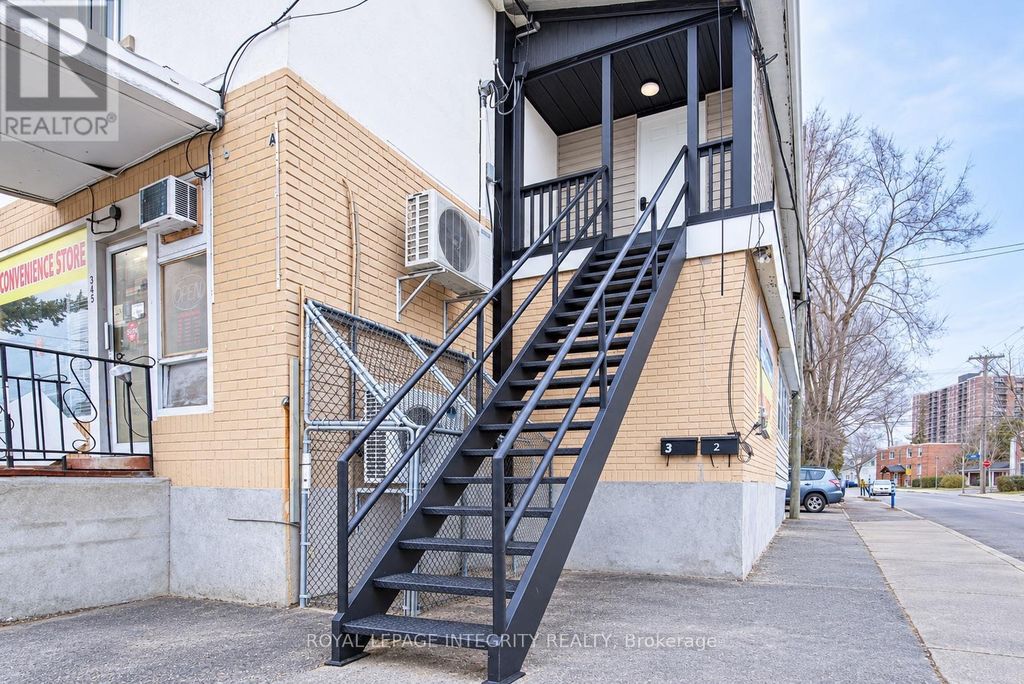 2 - 345 Richelieu Avenue, Ottawa