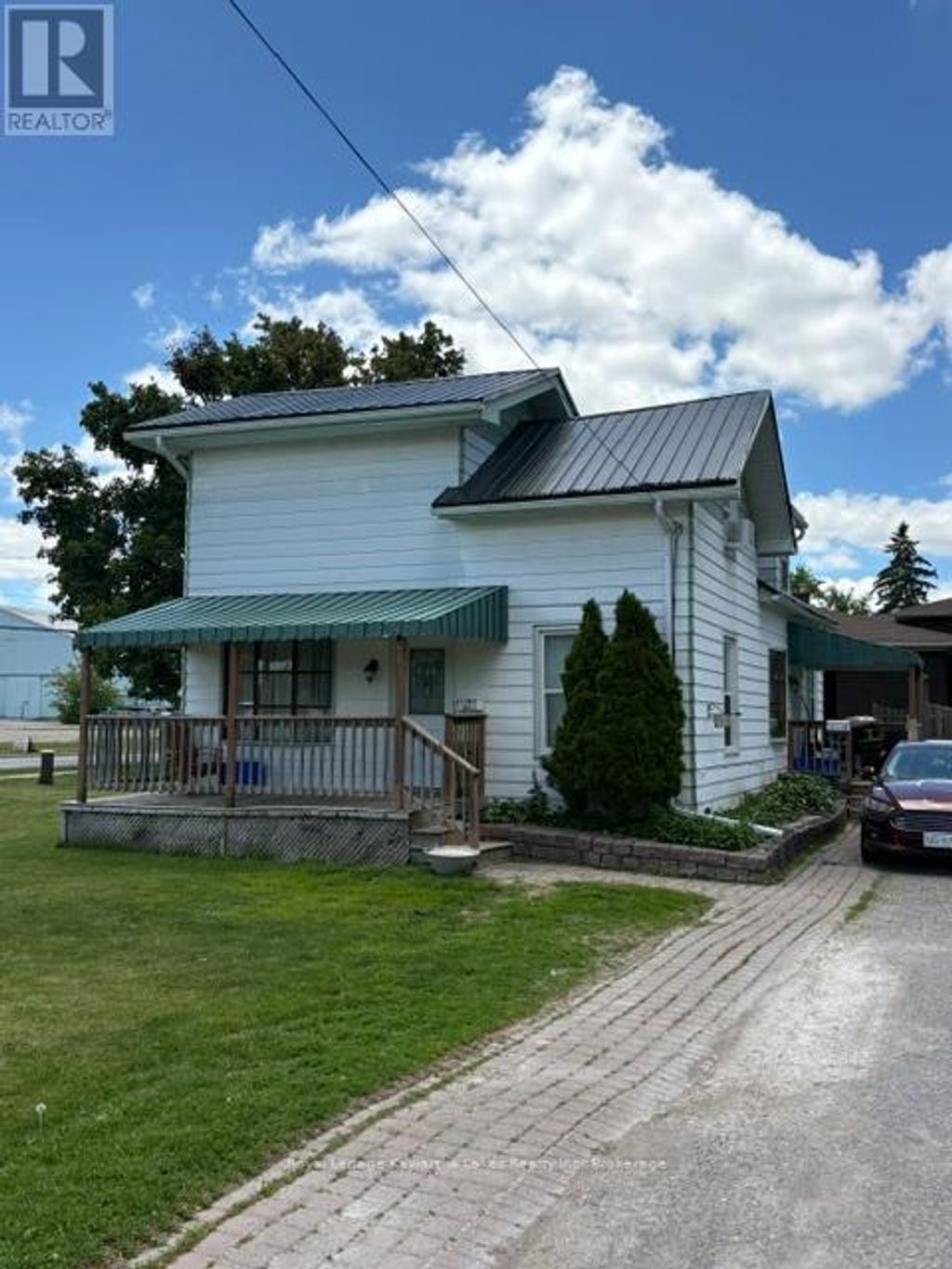 21 James Street, Kawartha Lakes (lindsay)