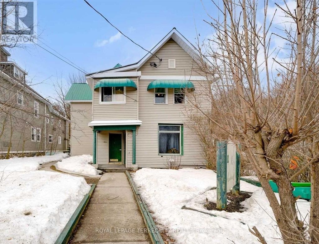 12 Gibson Street, Parry Sound