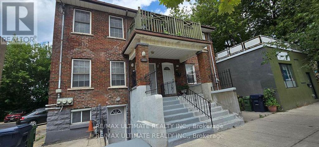 1554 Queen Street E, Toronto (greenwood-Coxwell)