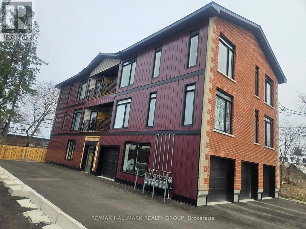 117 Drummond Street W, Merrickville-Wolford